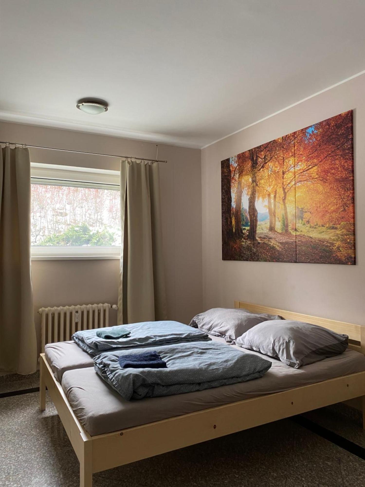 Zen Zone Hostel Bratislava Bagian luar foto